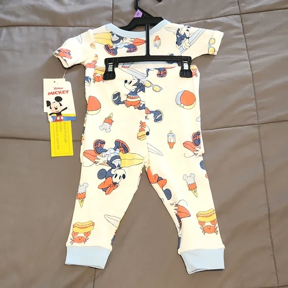 Patriotic Disney pajamas - Picture 7 of 8